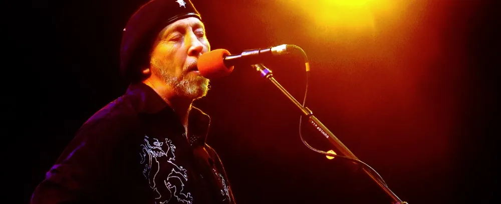 Richard Thompson - The Profile
