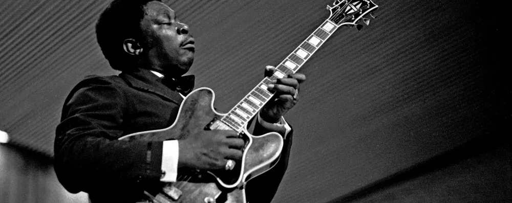img by: http://commons.wikimedia.org/wiki/File:B.B._King_3011710047.jpg bb-king-3