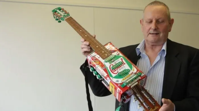 double-header-guitar