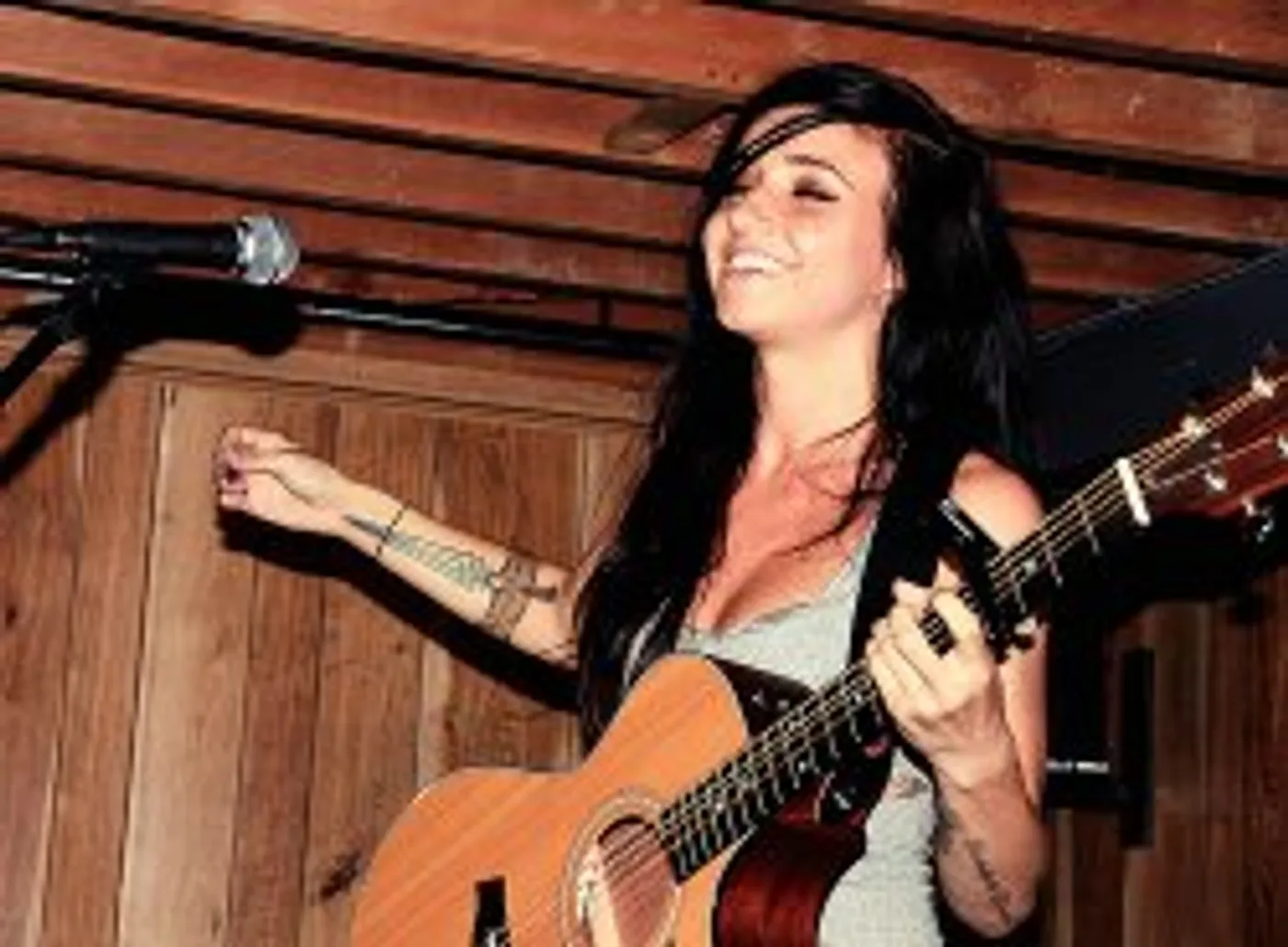 Learn How to Play Guitar by Ear